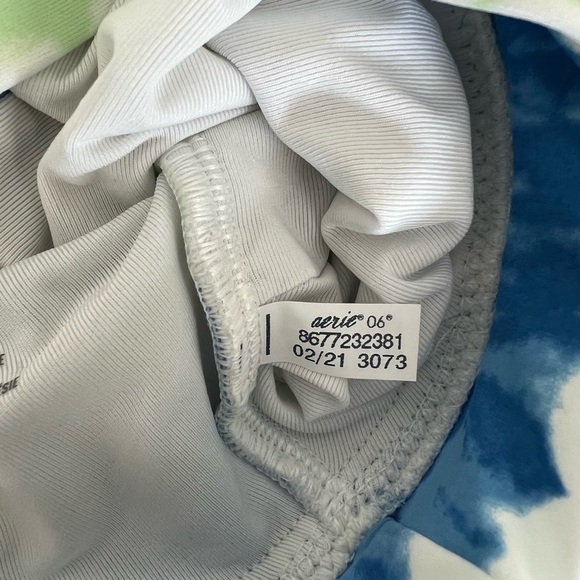 Aerie Women's Printed Tie Banded Wide Strap Scoop Bikini Top Tie Dye Size Small - Picture 4 of 8